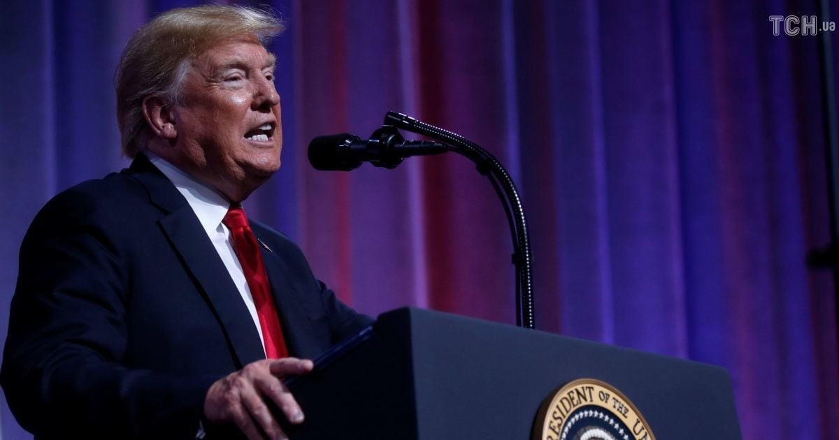 Трамп не поддержал предложение Белого дома опубликовать заявление о Маккейне-герое - СМИ