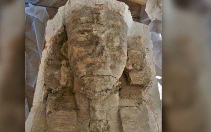 В Египте археологи обнаружили огромные статуи фараона Аменхотепа ІІІ
