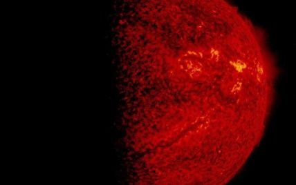 Кровавая звезда. NASA опубликовало снимок солнечного затмения