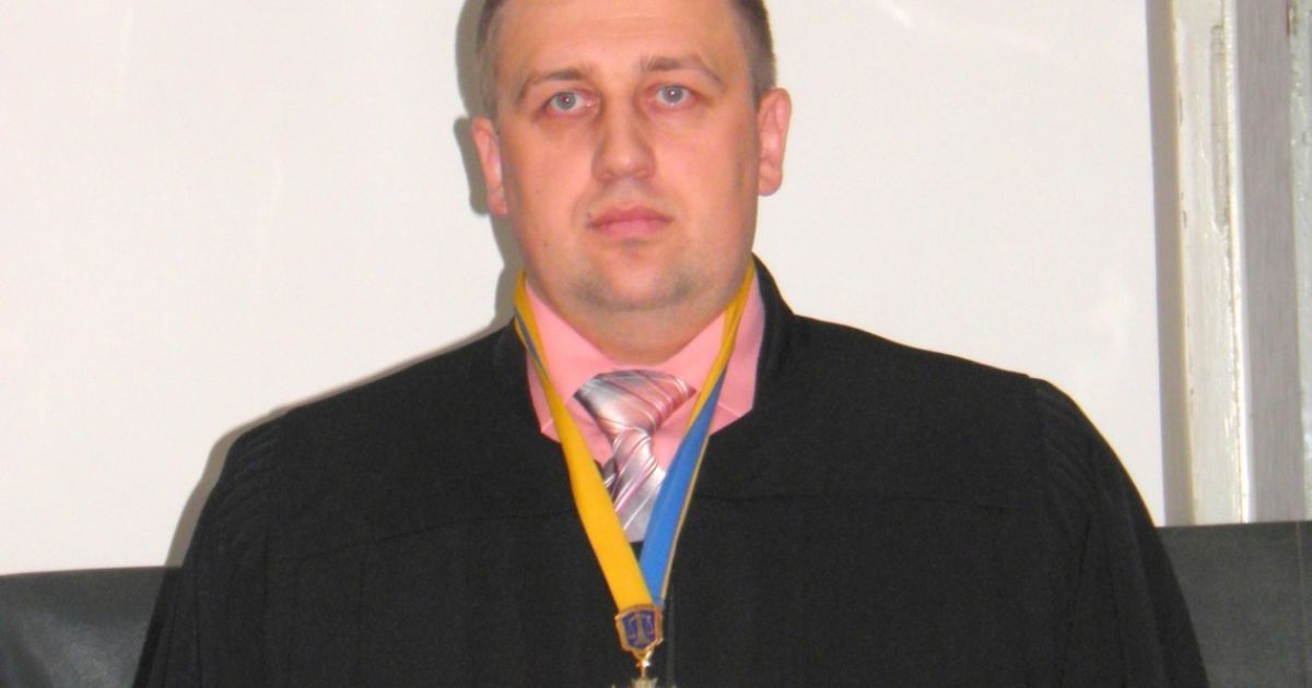 Судья из Закарпатья получил 6 лет тюрьмы с конфискацией имущества за взятки