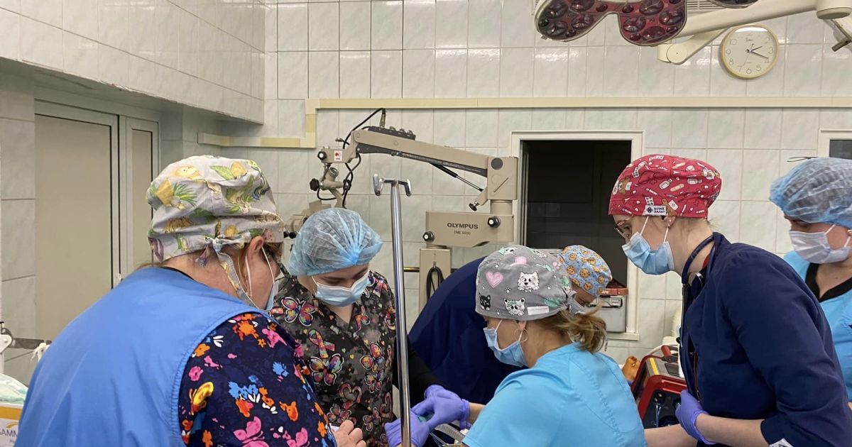 "Нога була вже синя і холодна": як лікарі врятували ногу хлопчику з Херсону