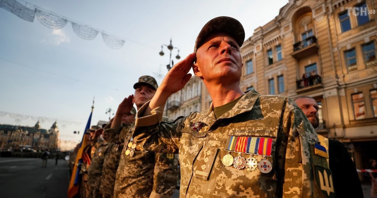 "Полиция диалога" и конные подразделения. Правоохранители усилили режим работы ко Дню Независимости