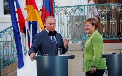 Путін та Меркель не домовились про об’єми транзиту газу Україною – Кремль