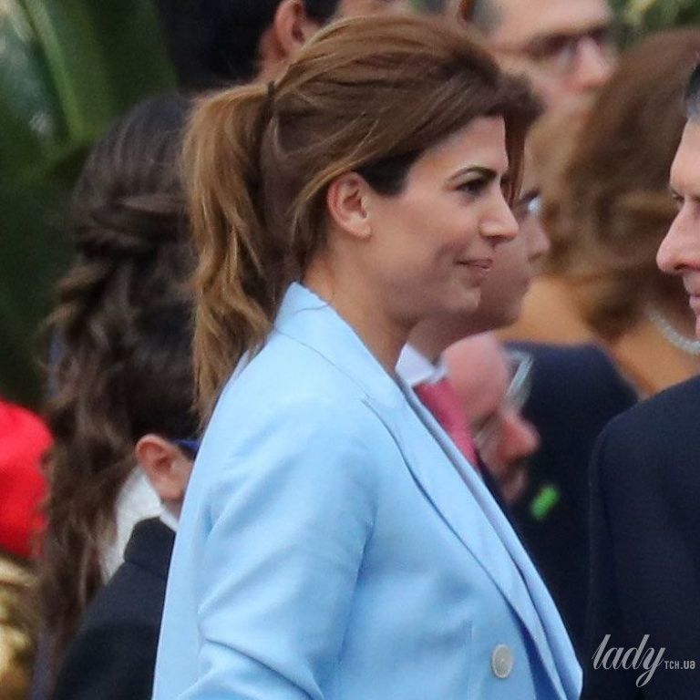 Pervaya Ledi Argentiny Nadela Na Torzhestvennuyu Ceremoniyu Stilnyj Goluboj Kostyum Obshestvo Tsn Ua