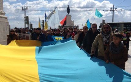 В Европе люди вышли на митинги против российской агрессии в Украине