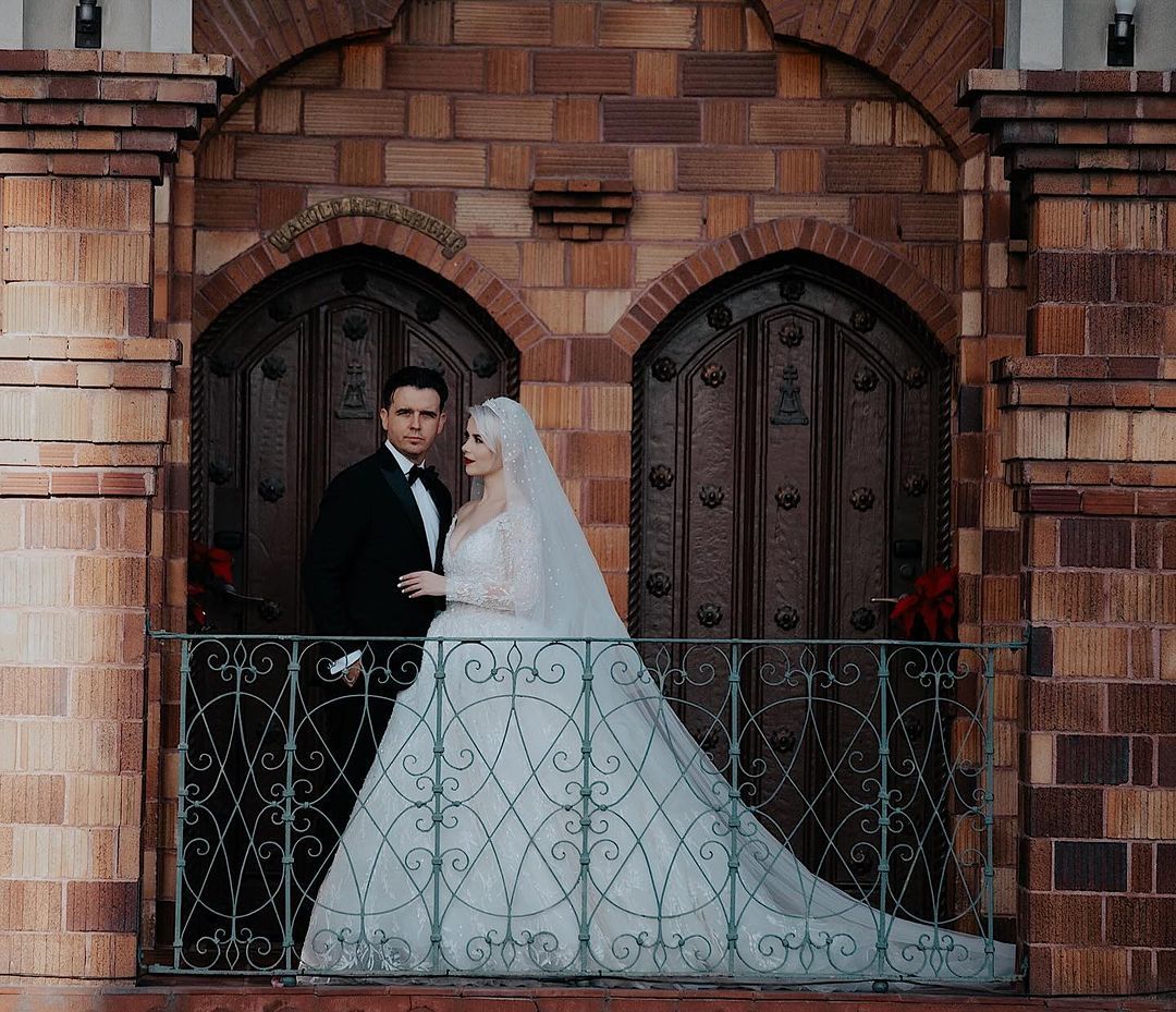 Мика Ньютон поделилась фото со своей свадьбы / © instagram.com/mikanewton