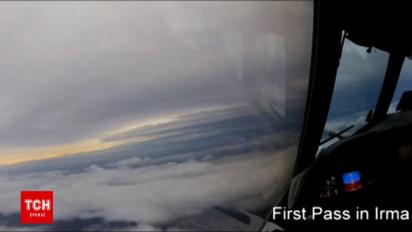 Стихія розростається: формування урагану "Ірма" зняли з літака