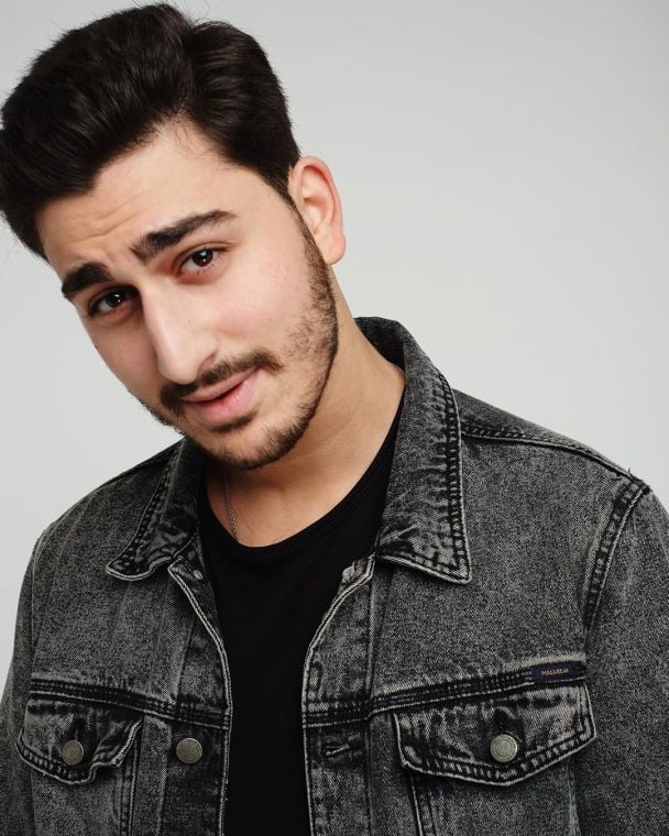  / © instagram.com/giodara_