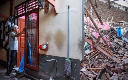Мощное землетрясение в Индонезии: посольство не знает о возможных пострадавших украинцах