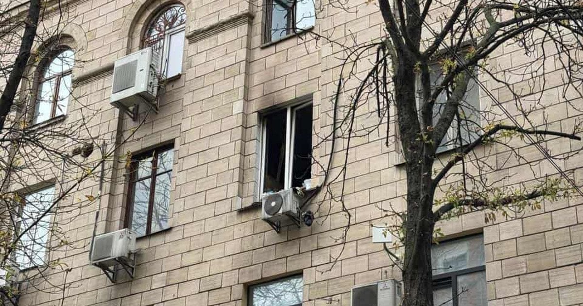 У Києві горів будинок, де мешкає Андрій Данилко: що сталося