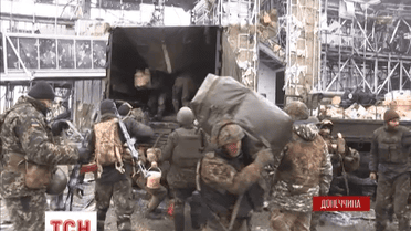 Бойовики продовжують обстрілювати Донецький аеропорт