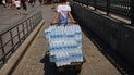 І в пляшковій, і у водопровідній знаходять мікропластик
