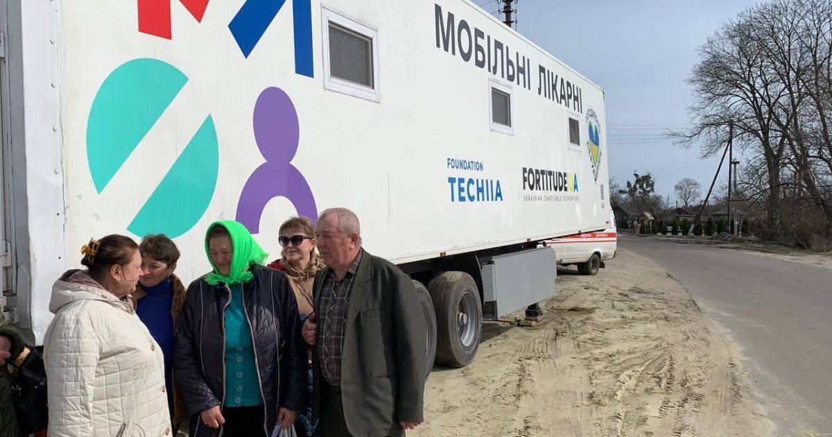 Меценат Олег Крот спільно з партнерами продовжує роботу проєкту «Мобільні лікарні» для віддалених і деокупованих територій України