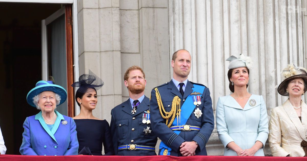 В свой первый "королевский" день рождения Меган Маркл пошла на чужую свадьбу