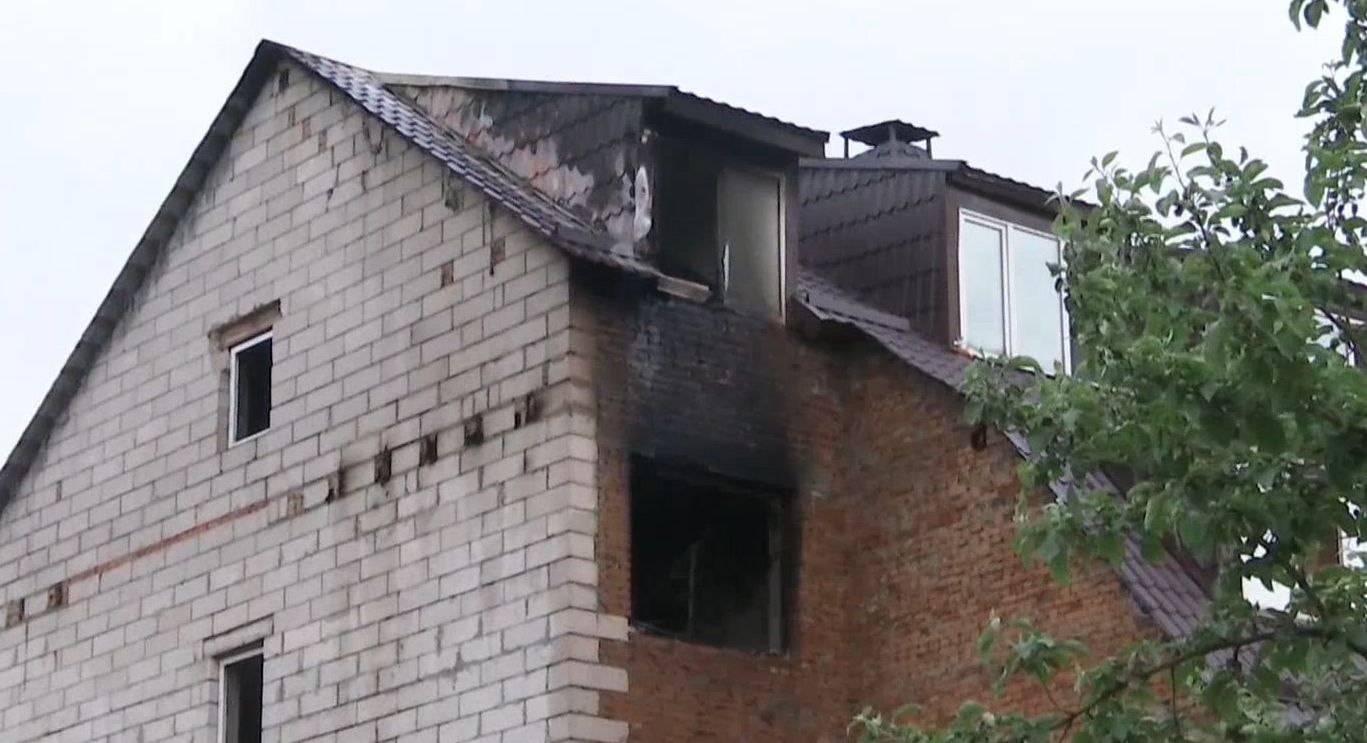 У київському передмісті Бортничі живцем згорів 88-річний чоловік