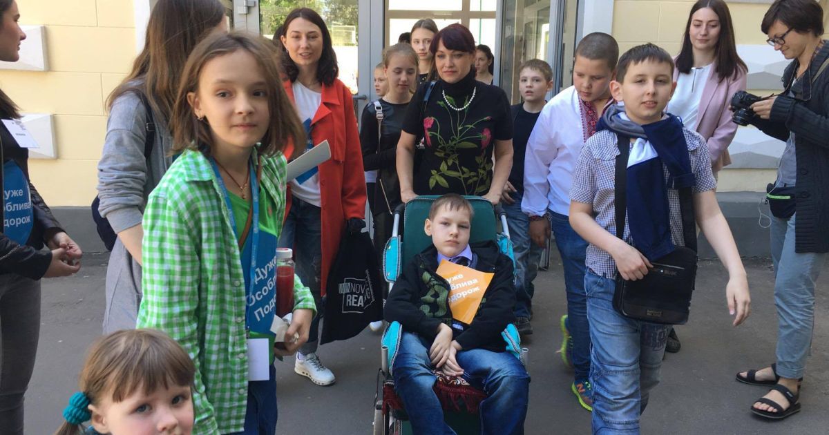 Наймолодший бібліотекар Дмитро Ружевич_1 / © Фото Валерії Ковалінської/ТСН