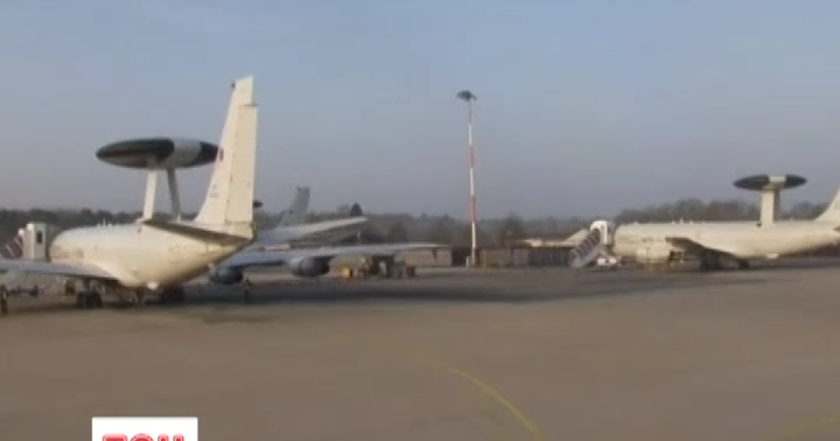 Болгария отказывается от российских самолетов