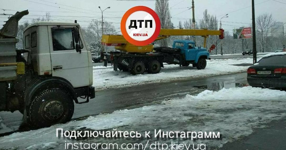 газель_1 / © facebook.com/dtp.kiev.ua