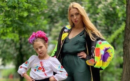 Оля Полякова насмешила историей, как ее младшая дочь не узнала бабушку: "Ты кто"