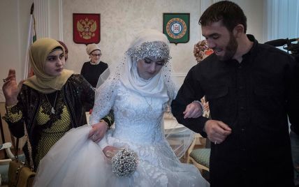 В Грозном запретили пить спиртное, стрелять и разрезать торт на свадьбах