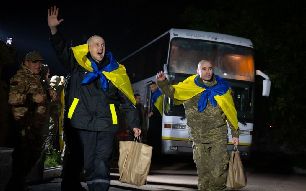 95 наших людей знову вдома / © t.me/V_Zelenskiy_official