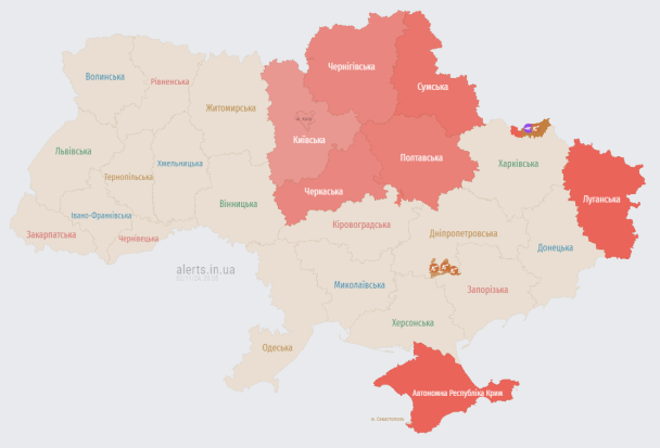 Мапа тривог станом на вечір 2 листопада 20:05 / © alerts.in.ua