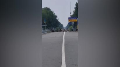 Білоруські прикордонники запустили нову ІПСО про "горілку перемоги" та запропонували "переходити до них" 