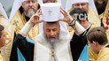 С казачками-охранниками и нардепами от "Оппоблока": на крестном ходе УПЦ МП молились за патриарха Кирилла