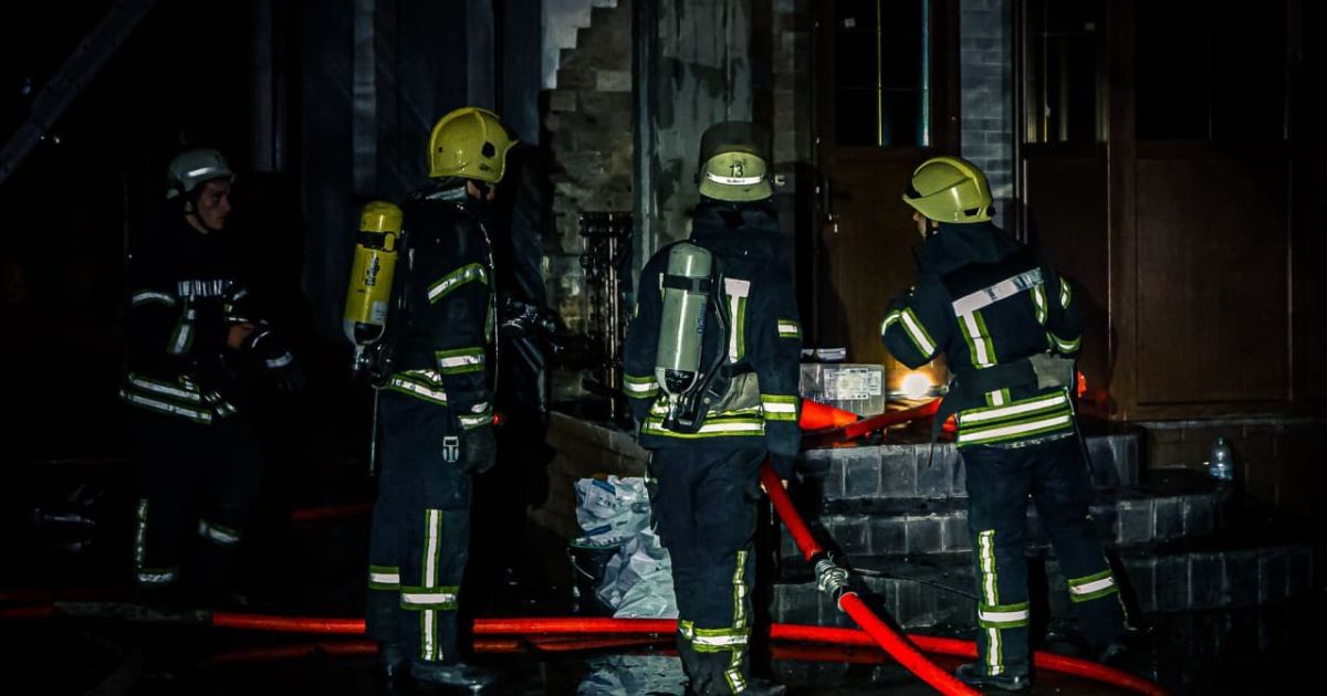 У Києві горів приватний будинок