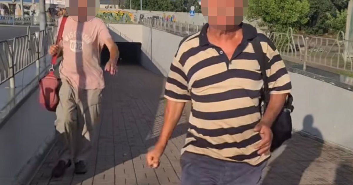 Пенсіонери-нападники на волонтерку