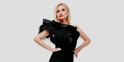 Катерина Бужинська продемонструвала образ у сукні з об'ємними рюшами і ...
