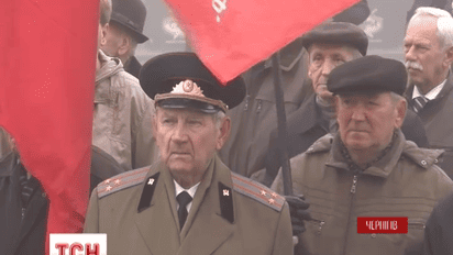 Черниговские волонтеры к майским праздникам проводят акцию «Накорми коммуниста»