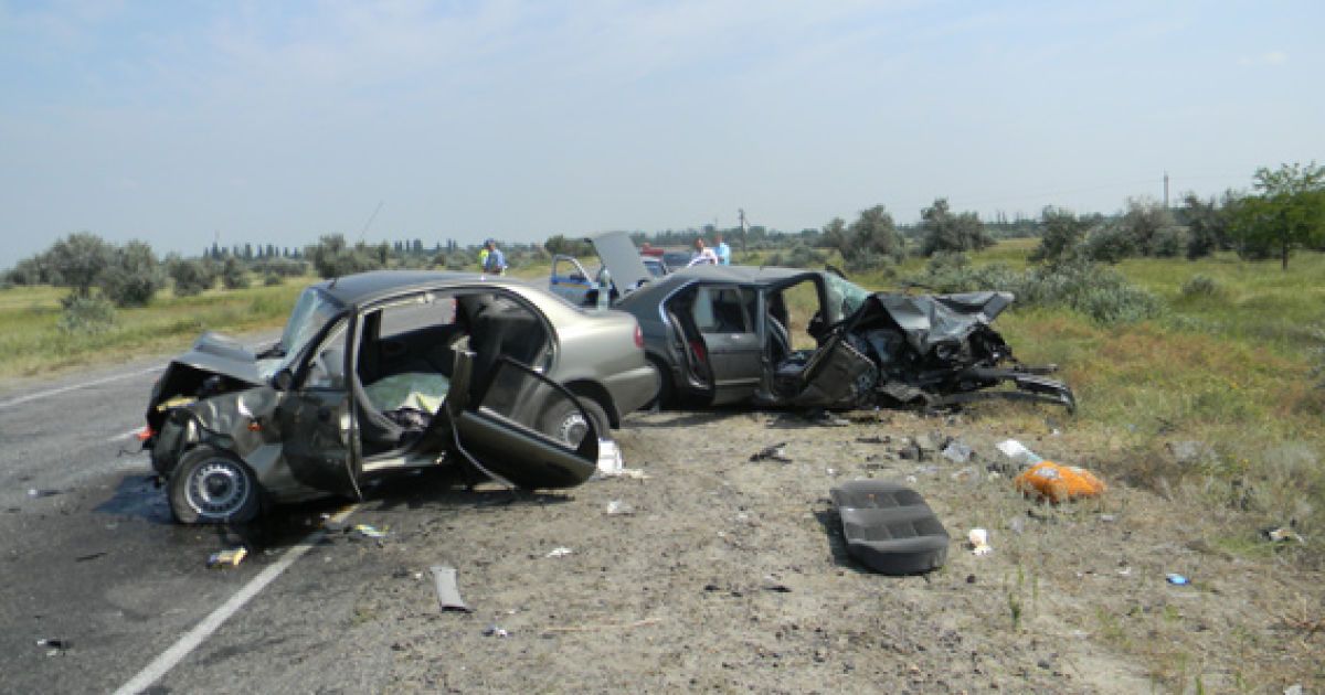 В ДТП погибли три человека