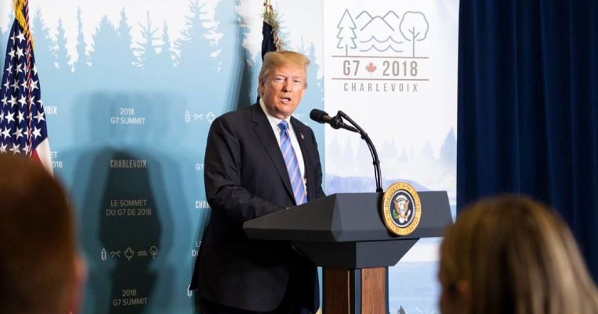 ФБР розслідує звільнення Трампом свого керівника – американські ЗМІ
