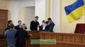 Облили водой и вытолкали из-за трибуны: депутата из-за русского языка чуть не избили в горсовете Харькова