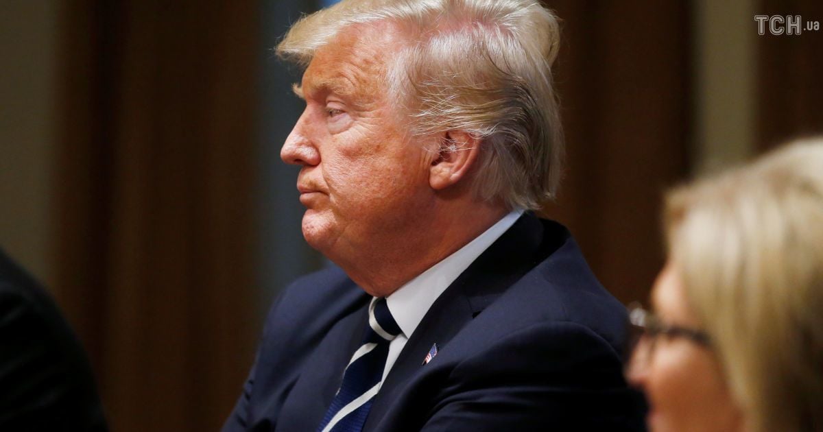 Издатель New York Times предупредил Трампа, что нападки на СМИ могут вылиться в насилие