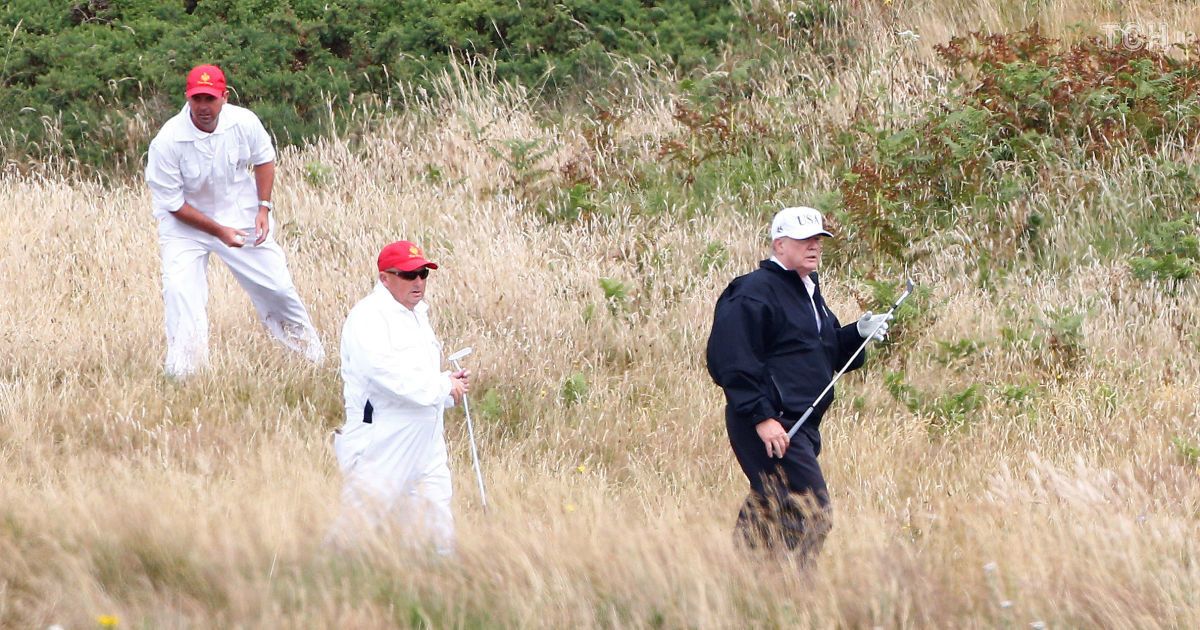 Трамп пригласил поиграть в гольф сенатора-республиканца после его визита в РФ