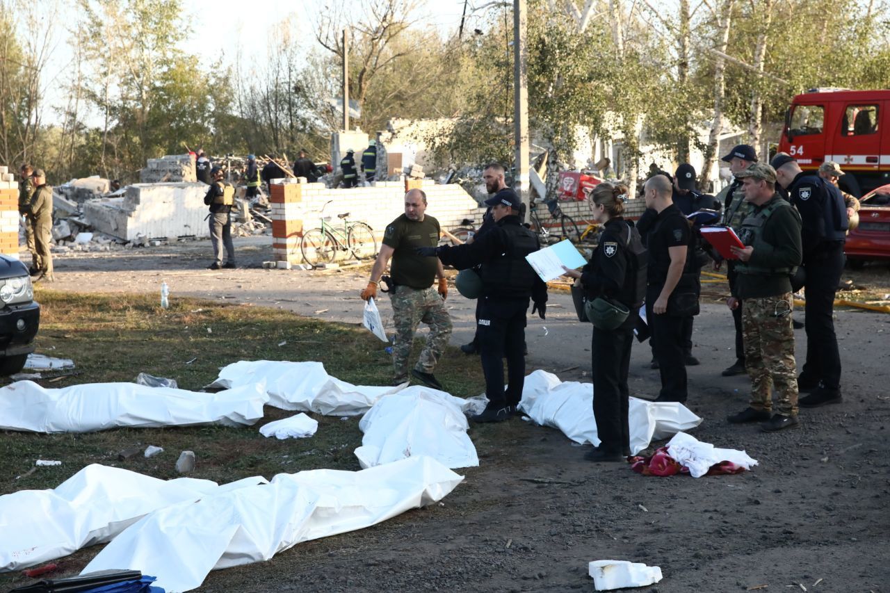 Foto dal luogo dell'attacco missilistico al villaggio di Groza / © Oleg Synegubov