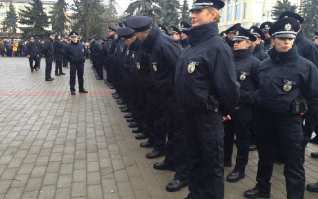Луцкие патрульные приняли присягу на верность украинскому народу / © Департамент коммуникаций Нацполиции Украины