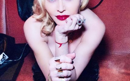 Власти России оштрафовали Мадонну на миллион долларов