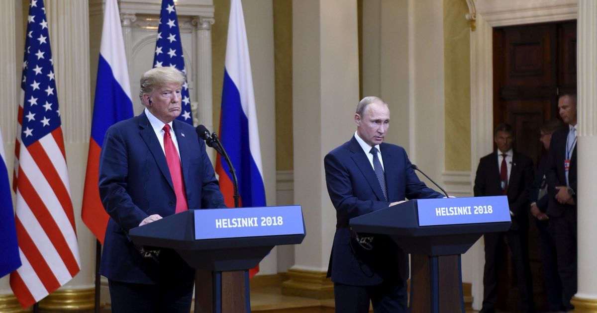 Парад поправок: як Трамп і Путін коригували свої скандальні заяви на прес-конференції
