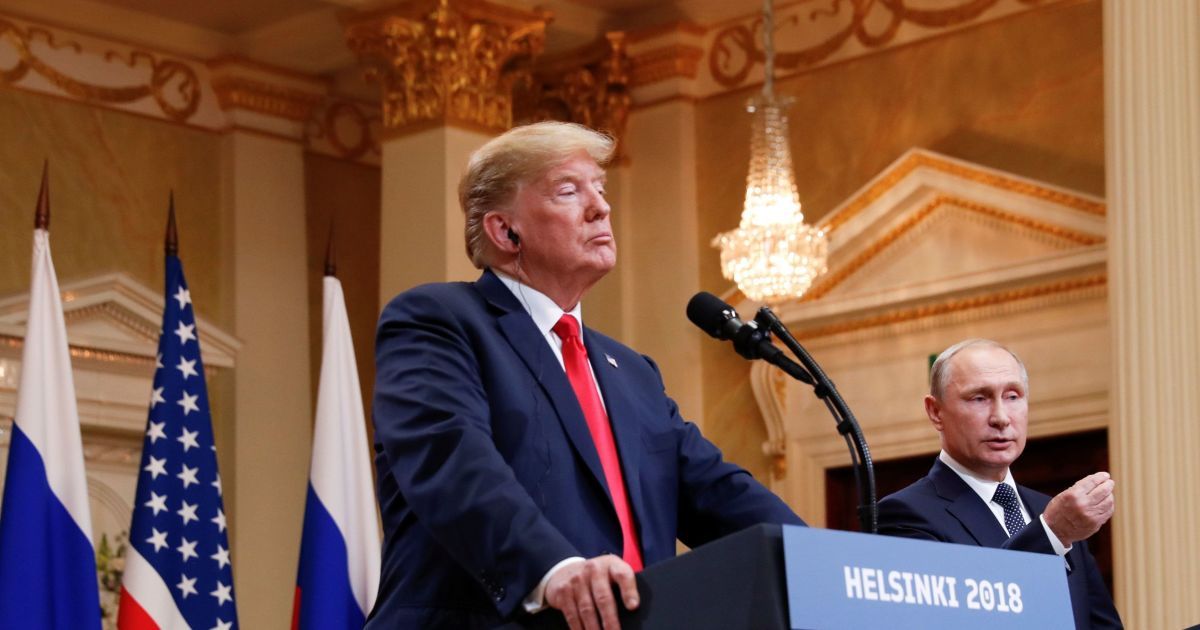 Трамп їхав на зустріч з Путіним з планом жорсткої розмови, але зробив все навпаки - ЗМІ