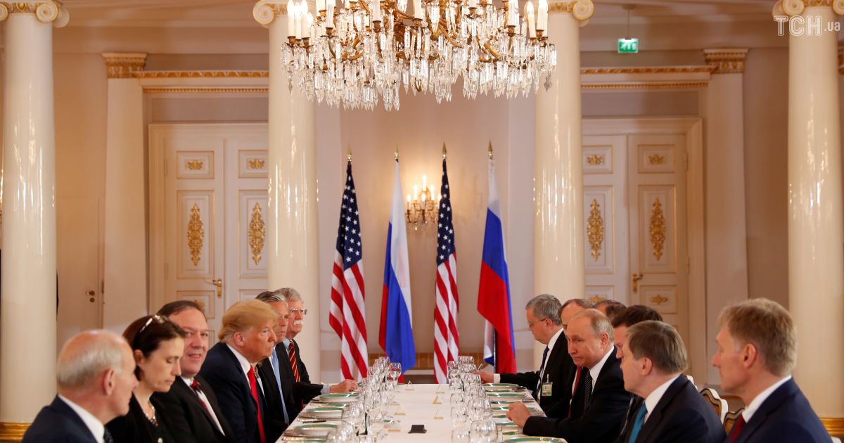 Трамп і Путін розпочали переговори в розширеному форматі
