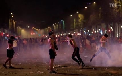 У Франції загинули дві людини після святкування перемоги на ЧС-2018