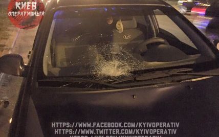 У Києві водій KIA збив на смерть школяра на пішохідному переході