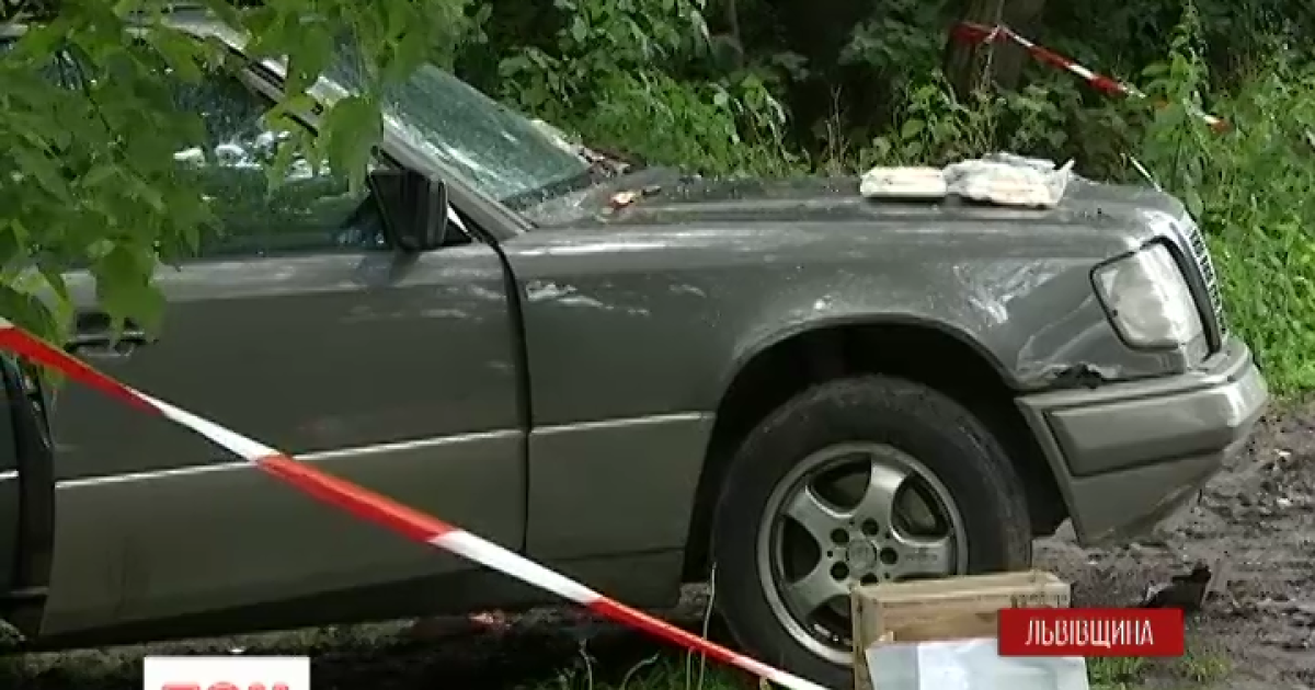 На Львівщині вибухнув автомобіль, є загиблі