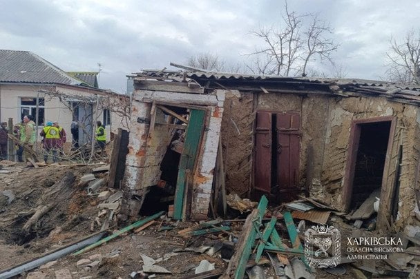 Удари були по Холодногірському та Новобаварському районах. / © Олег Синєгубов