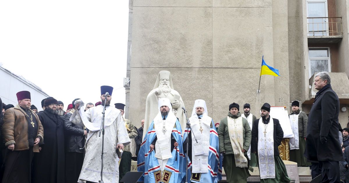 В Киевском патриархате сообщили, кто был инициатором дела против Порошенко о Томосе