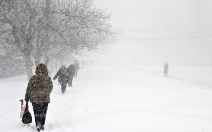 Народный синоптик предупредил украинцев о сильных снегопадах и ливнях: когда ждать