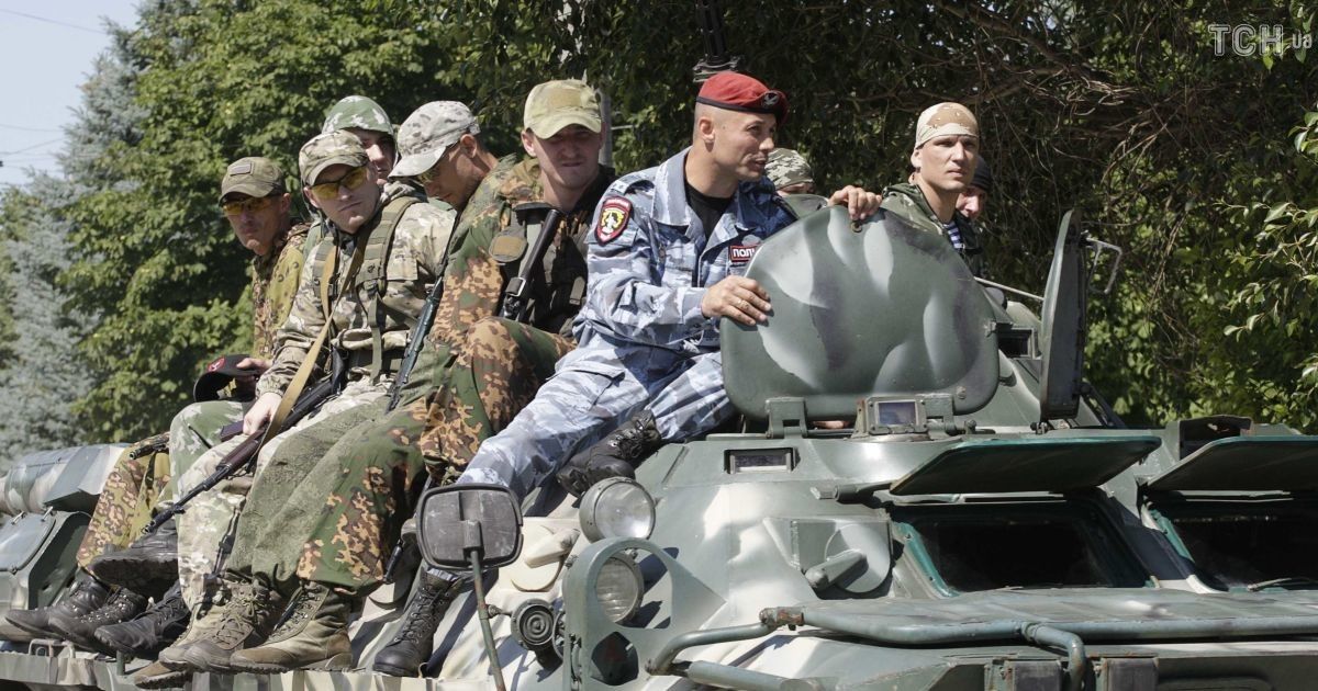 На передовой боевики били из танков, гранатометов и пулеметов. Ситуация на Донбассе